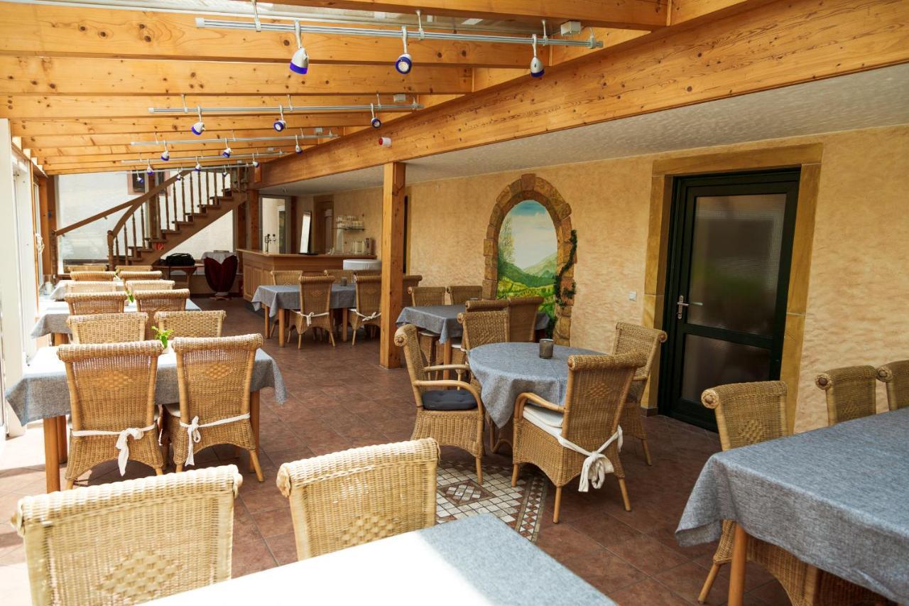 Hotel Fronhof Mettendorf Dış mekan fotoğraf