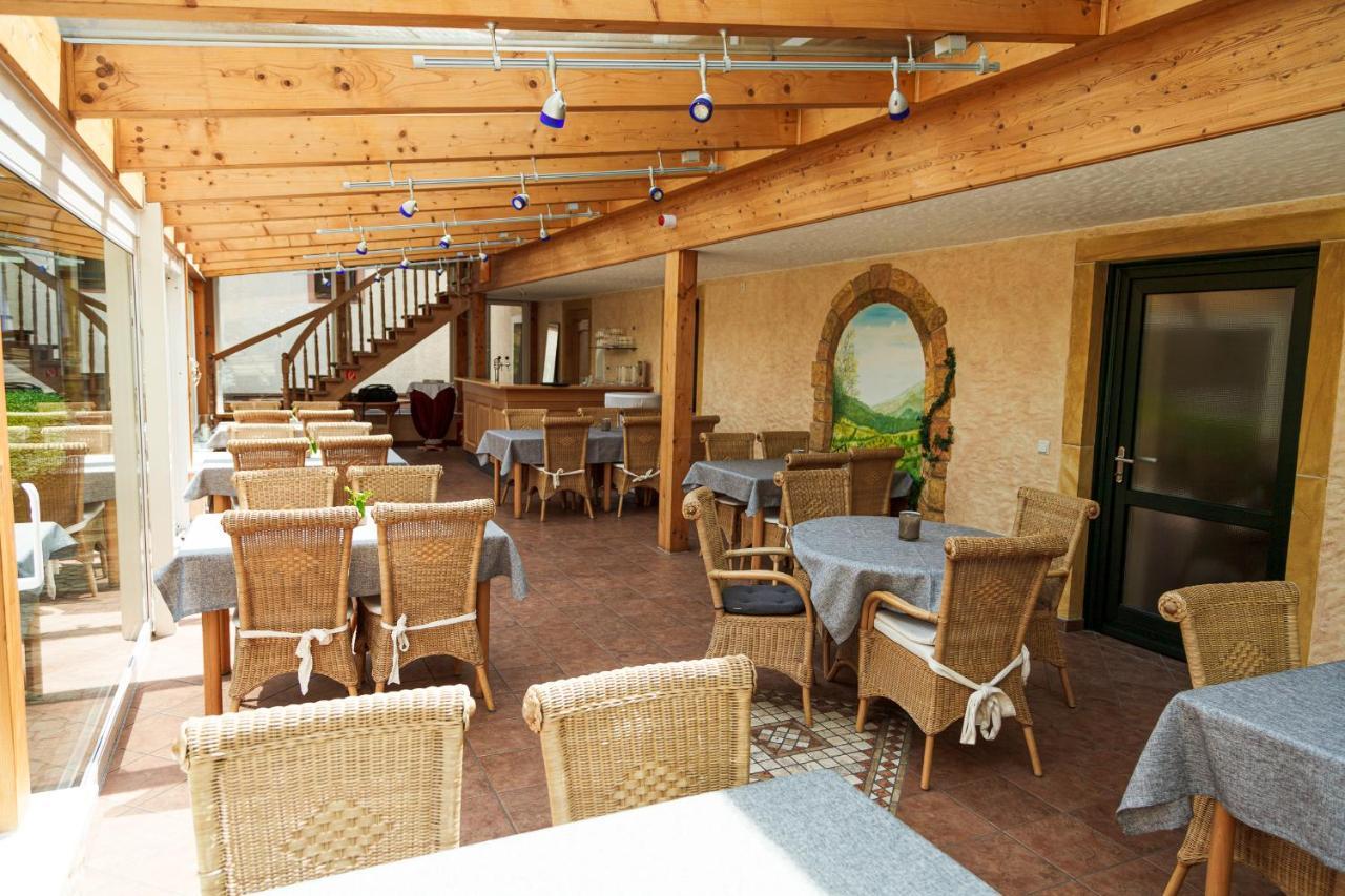 Hotel Fronhof Mettendorf Dış mekan fotoğraf